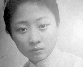 露兰春简介