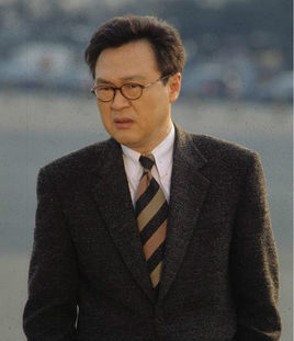 南成勋简介