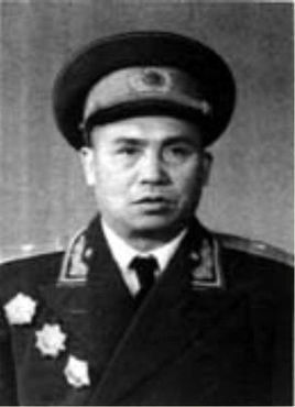 贺东生简介
