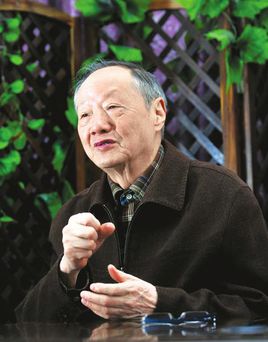 郭子光简介