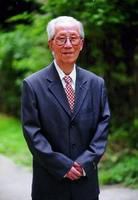 吴奔星