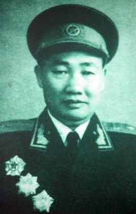 钟国楚简介