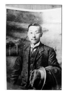 王佑木简介